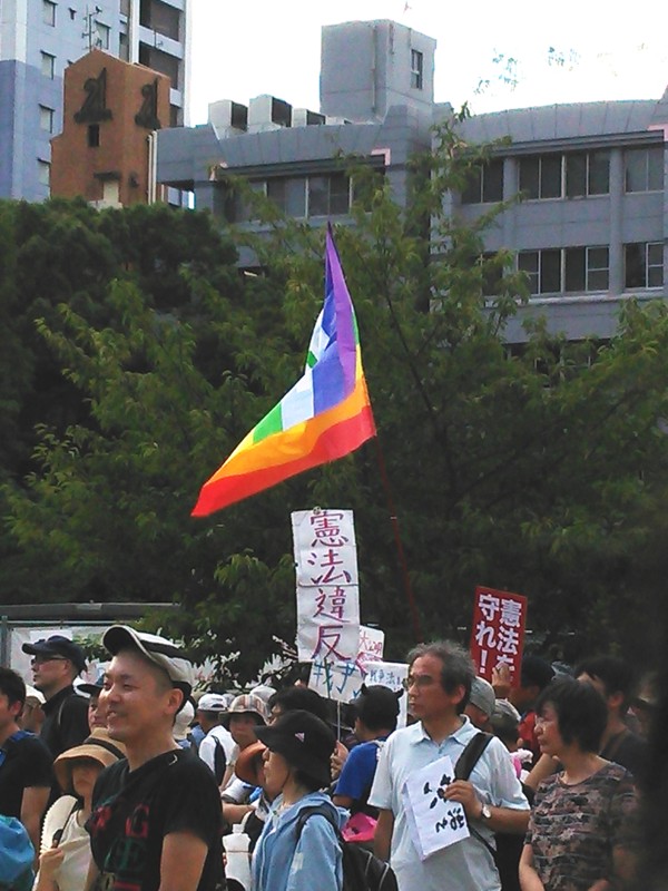 クリックで画像が拡大表示されます 「戦争法案反対デモ」