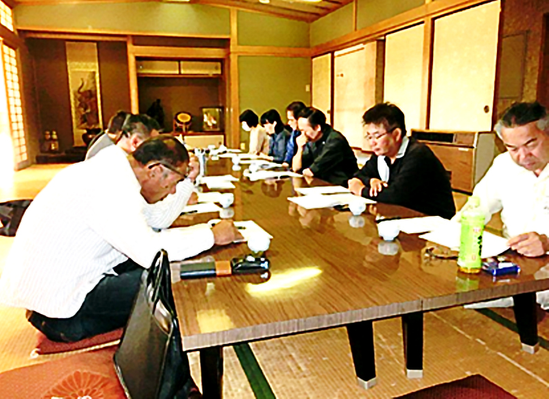 クリックで画像が拡大表示されます 「定期大会」